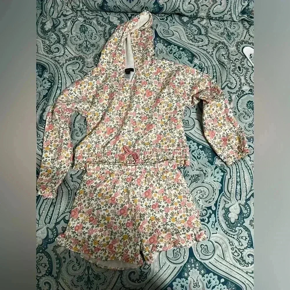 Nicole Miller SPORT two piece Floral printed set (Size 12 Junior)